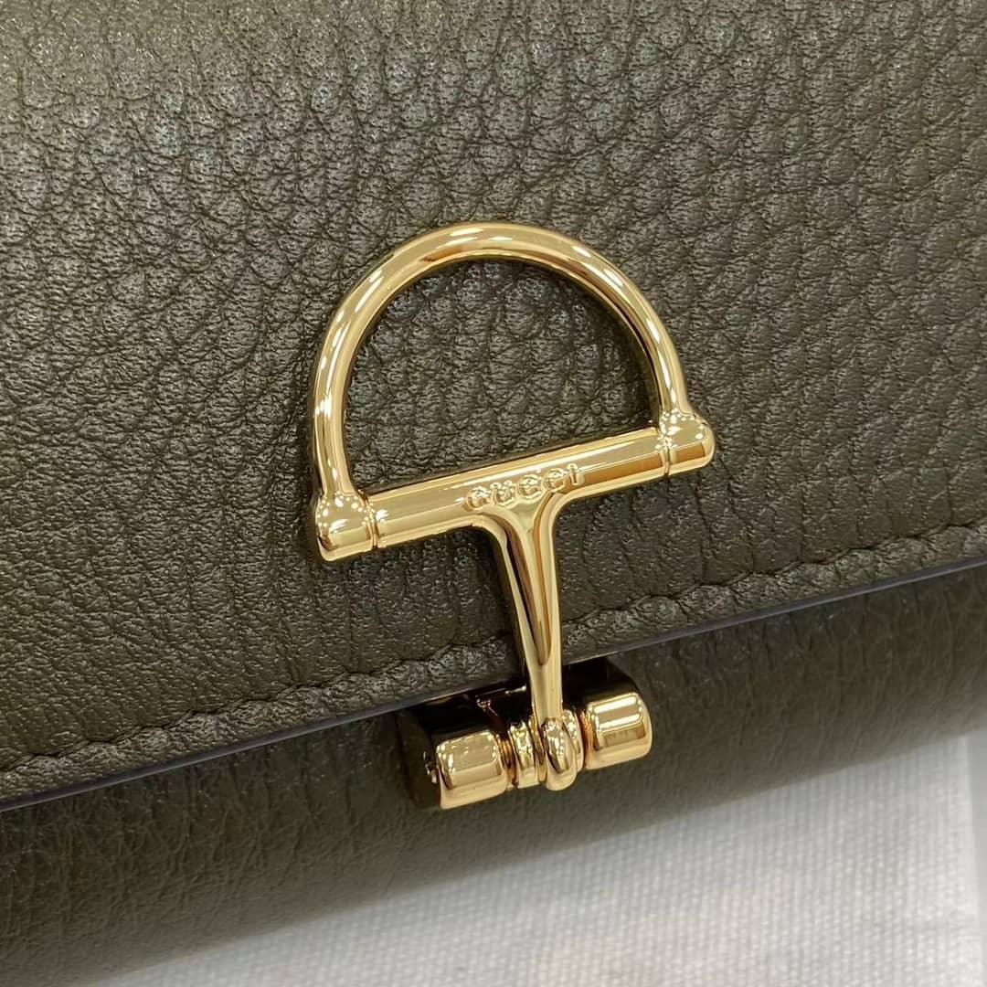 Gucci Softbit Leather Green Card Case 828148_4_159988 Gucci Softbit Leather Green Card Case 828148