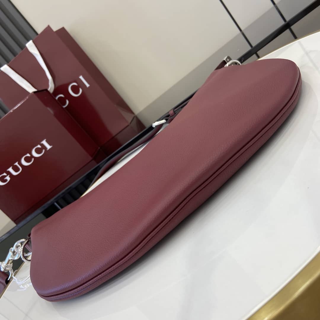Gucci B Mens Leather Small Burgundy Shoulder Bag_3_160208 Gucci B Mens Leather Small Burgundy Shoulder Bag