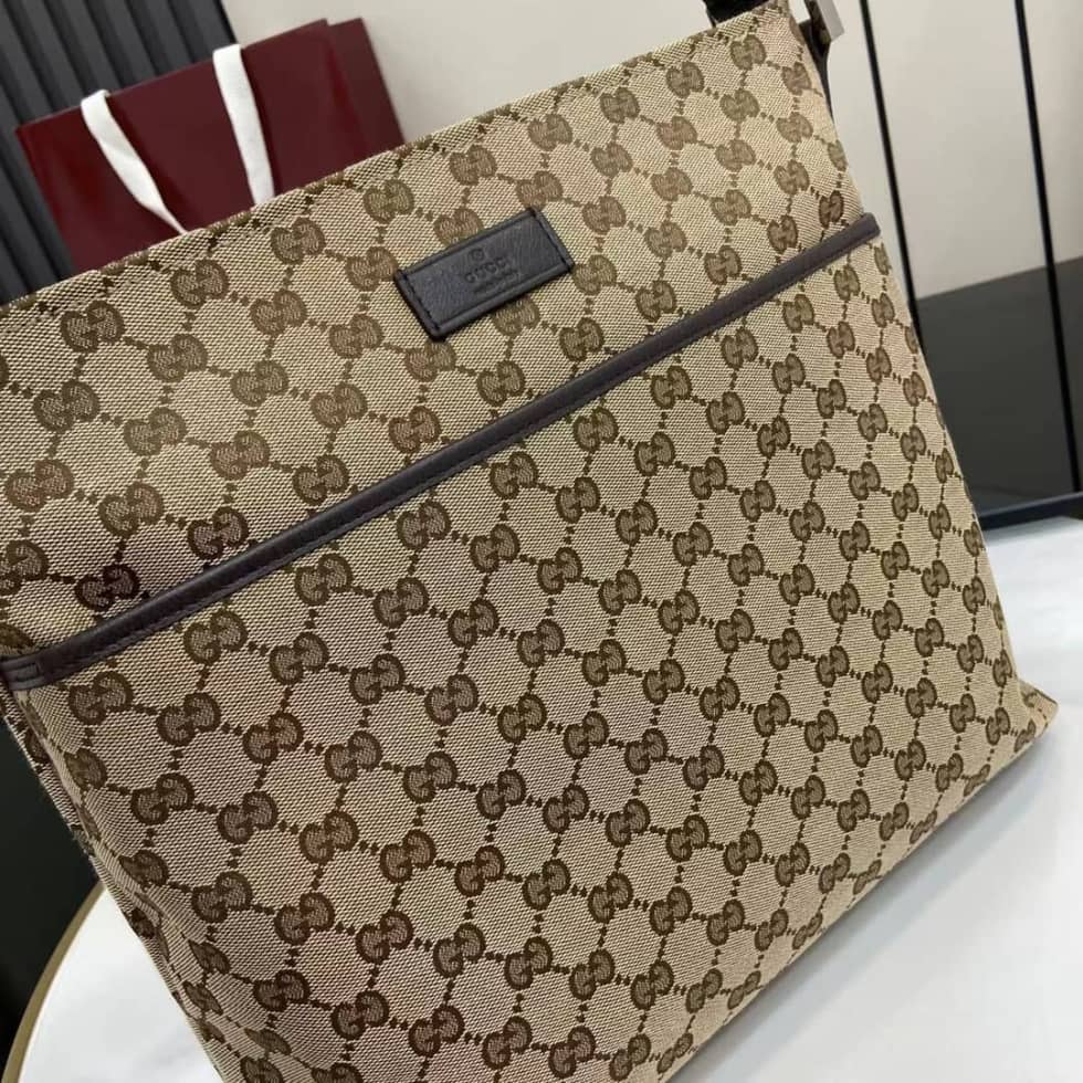 Gucci Mens GG Medium Beige Messenger Bag 189751_4_160978 Gucci Mens GG Medium Beige Messenger Bag 189751