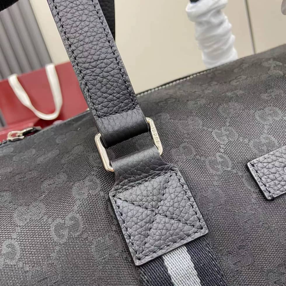 Gucci Mens GG Large Black Duffle Bag 449180_4_161038 Gucci Mens GG Large Black Duffle Bag 449180