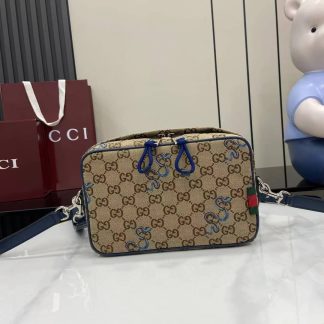 Gucci Mens GG Snake Small Crossbody Bag 817771