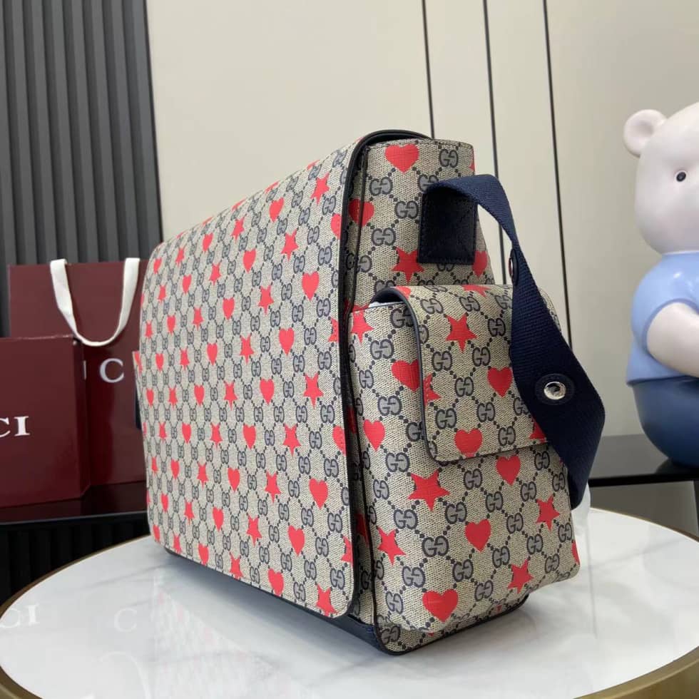 Gucci GG Star Heart Large Beige Changing Bag_2_161358 Gucci GG Star Heart Large Beige Changing Bag