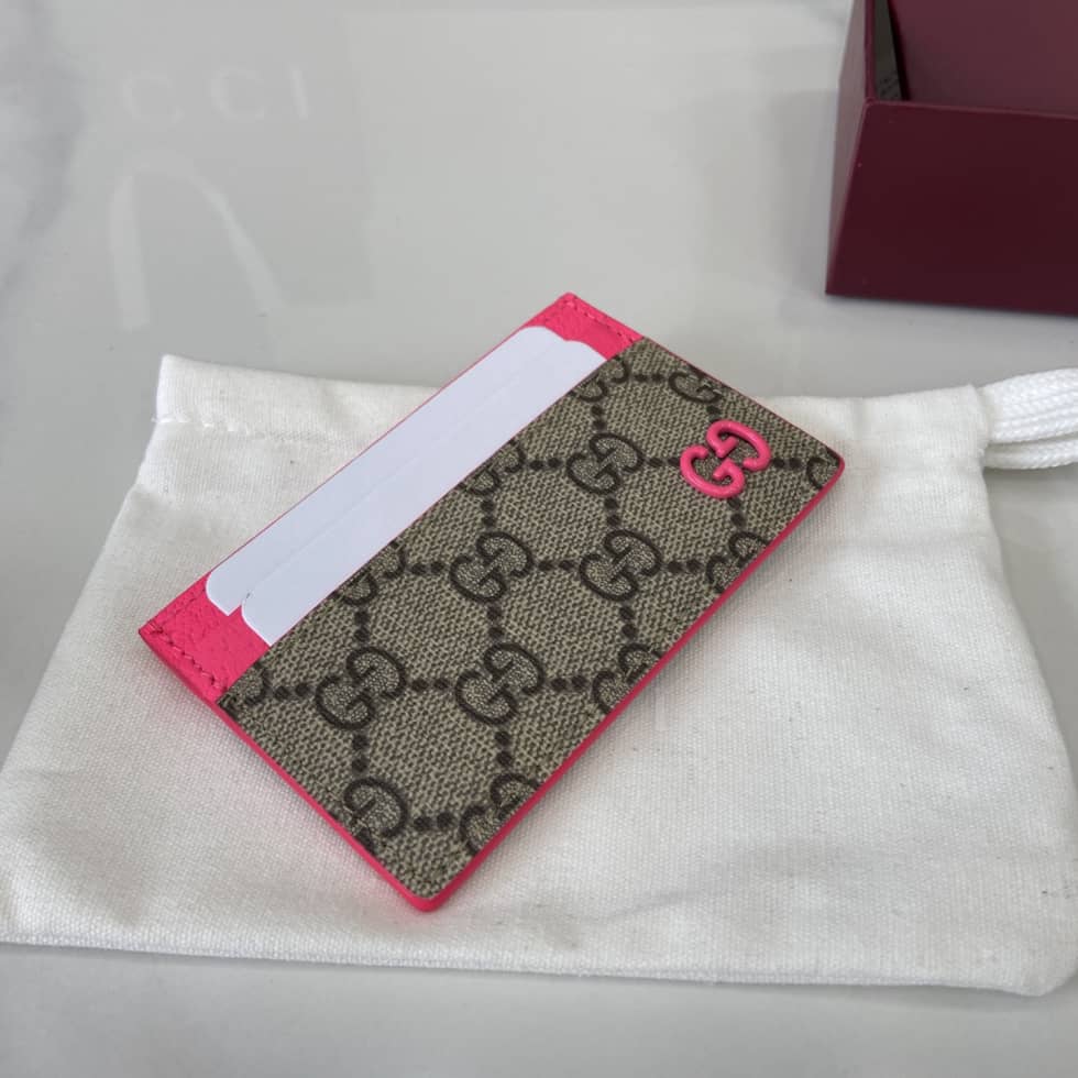 Gucci Mens Supreme Beige Pink Card Case 768248_6_161438 Gucci Mens Supreme Beige Pink Card Case 768248