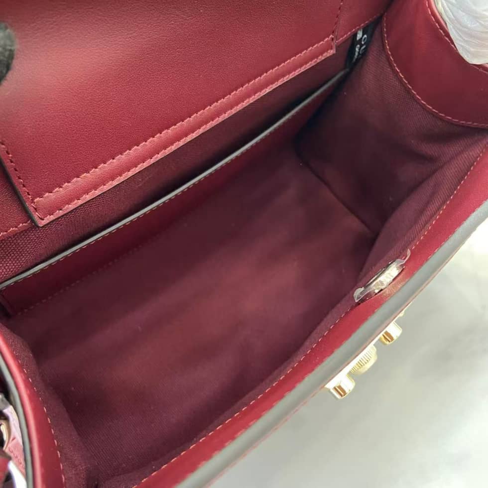 Gucci Padlock Leather Medium Burgundy Top Handle Bag_7_161947 Gucci Padlock Leather Medium Burgundy Top Handle Bag