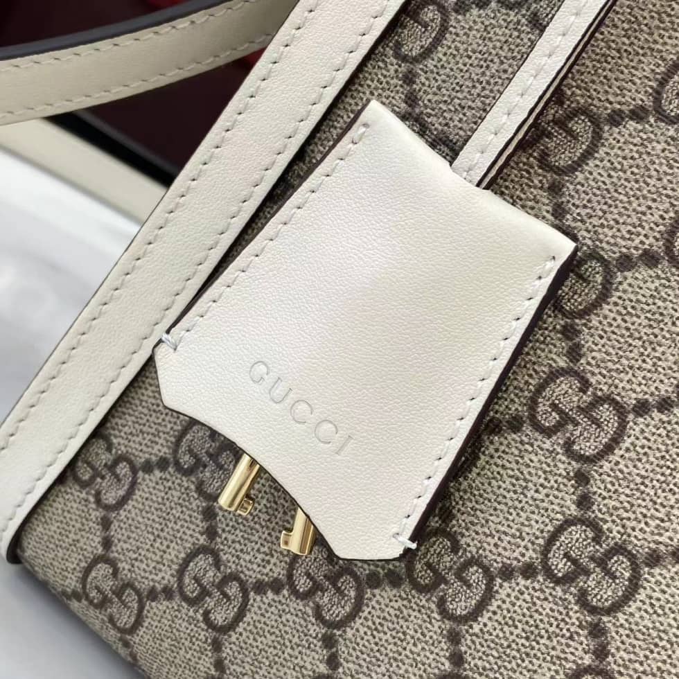 Gucci Padlock Large White Beige Top Handle Bag_4_162027 Gucci Padlock Large White Beige Top Handle Bag