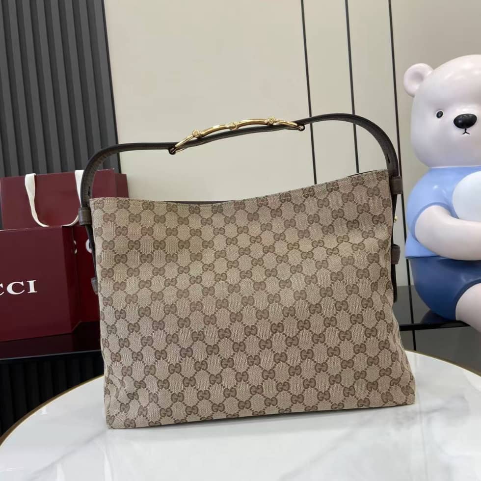 Gucci Beatrix GG Medium Beige Shoulder Bag 850926_10_162217 Gucci Beatrix GG Medium Beige Shoulder Bag 850926
