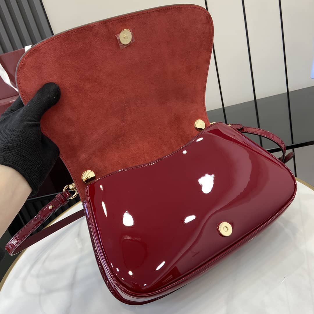 Gucci Blondie Patent Leather Large Red Bag 815719_6_163326 Gucci Blondie Patent Leather Large Red Bag 815719