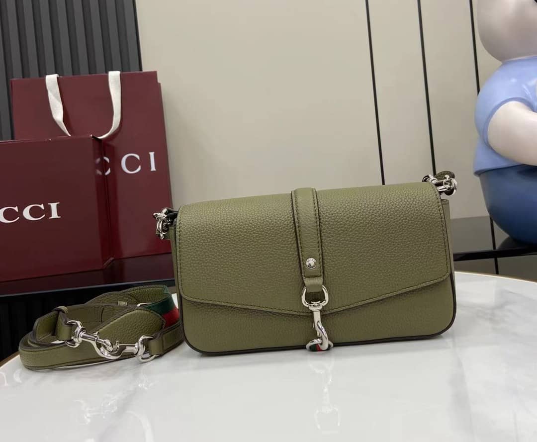 Gucci Leather Small Green Crossbody Bag 821623_10_163366 Gucci Leather Small Green Crossbody Bag 821623