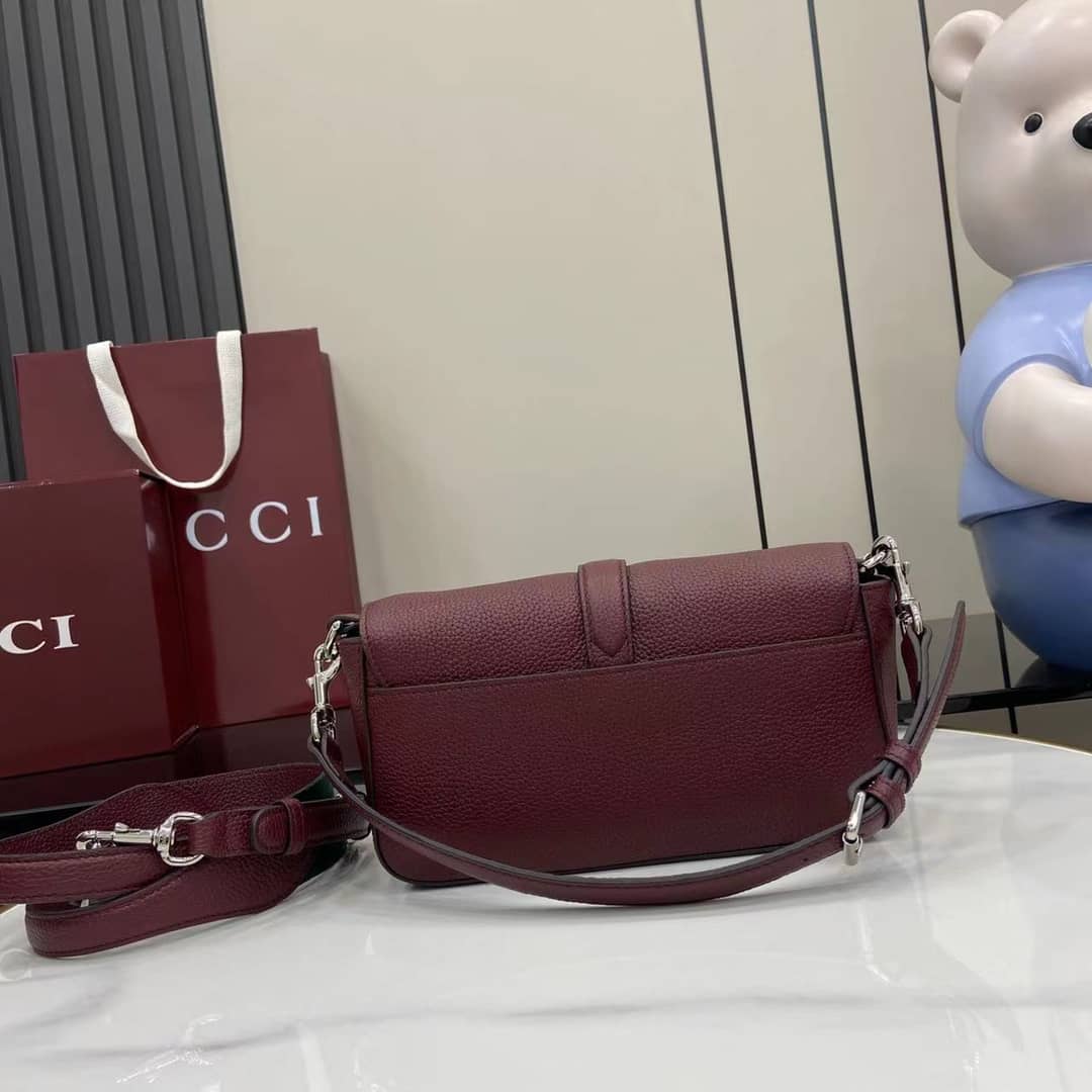Gucci Leather Small Red Crossbody Bag 821623_1_163376 Gucci Leather Small Red Crossbody Bag 821623
