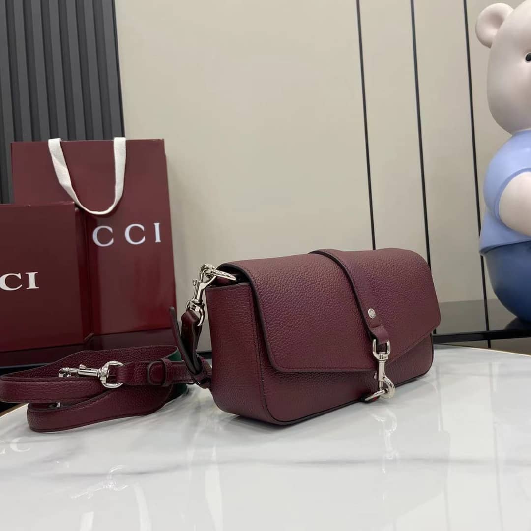 Gucci Leather Small Red Crossbody Bag 821623_2_163376 Gucci Leather Small Red Crossbody Bag 821623