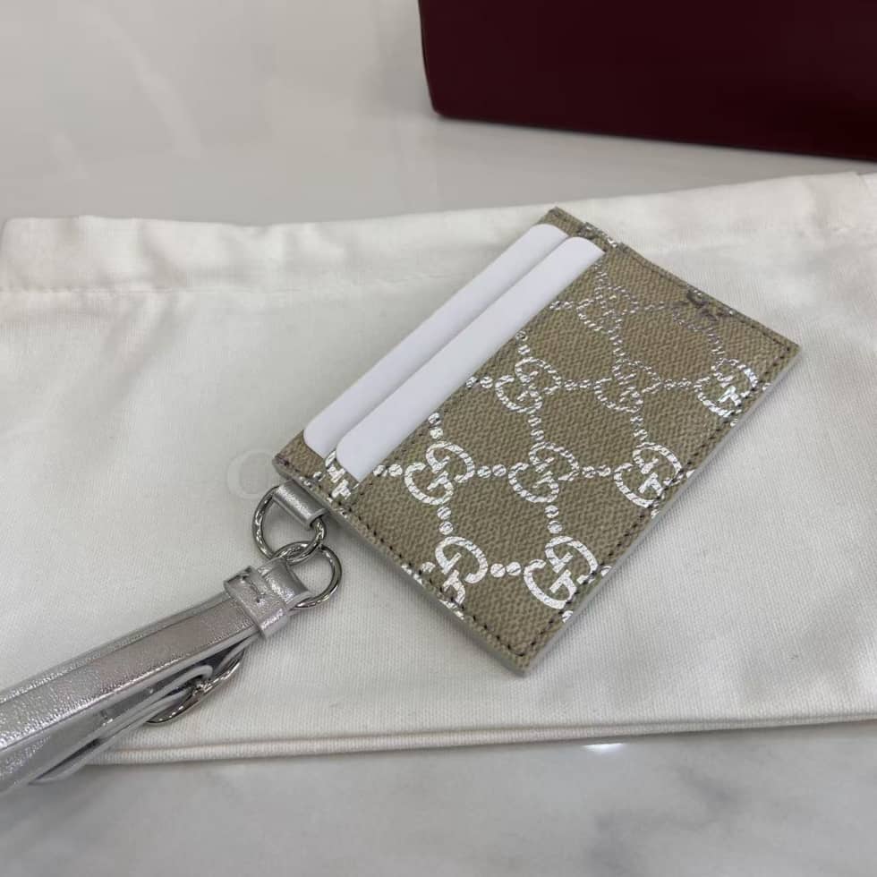 Gucci GG Emblem Beige Silver Card Case 819121_3_163546 Gucci GG Emblem Beige Silver Card Case 819121