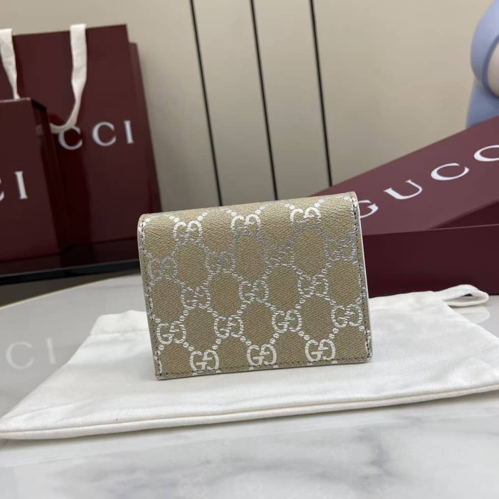 Gucci GG Emblem Small Beige Silver Wallet 820692_1_163556 Gucci GG Emblem Small Beige Silver Wallet 820692