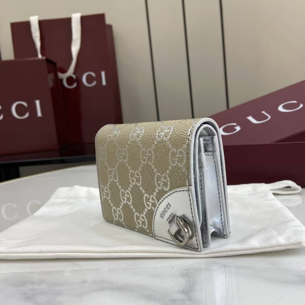 Gucci GG Emblem Small Beige Silver Wallet 820692_2_163556 Gucci GG Emblem Small Beige Silver Wallet 820692