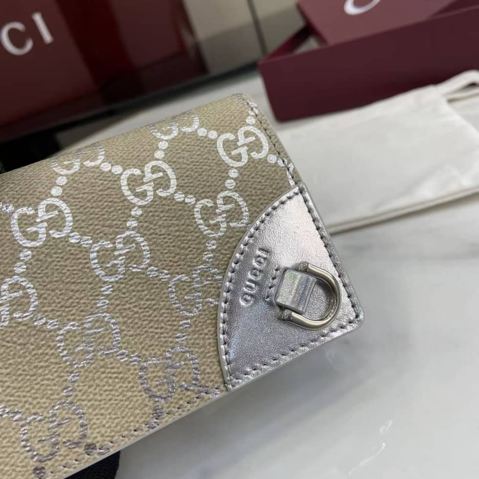 Gucci GG Emblem Small Beige Silver Wallet 820692_5_163556 Gucci GG Emblem Small Beige Silver Wallet 820692