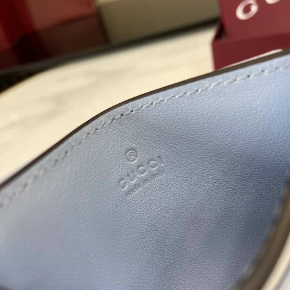 Gucci GG Emblem Beige Blue Card Case 819121_8_163676 Gucci GG Emblem Beige Blue Card Case 819121