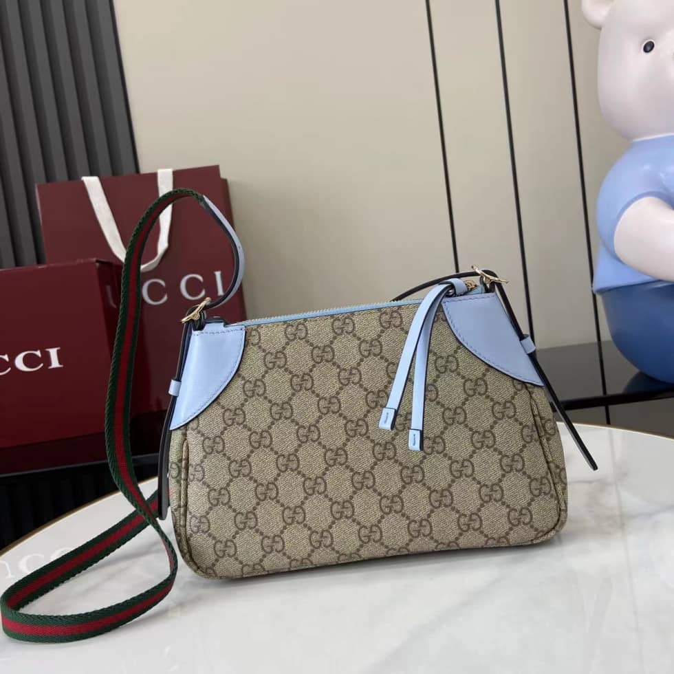Gucci GG Emblem Small Beige Blue Bag 815218_1_163726 Gucci GG Emblem Small Beige Blue Bag 815218