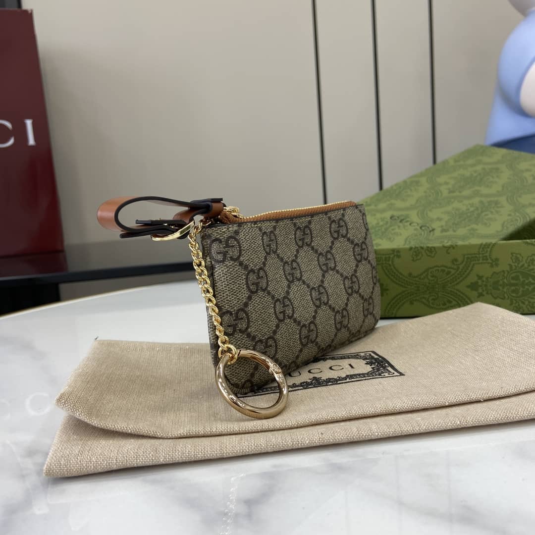 Gucci GG Emblem Beige Brown Key Pouch 819113_1_163876 Gucci GG Emblem Beige Brown Key Pouch 819113