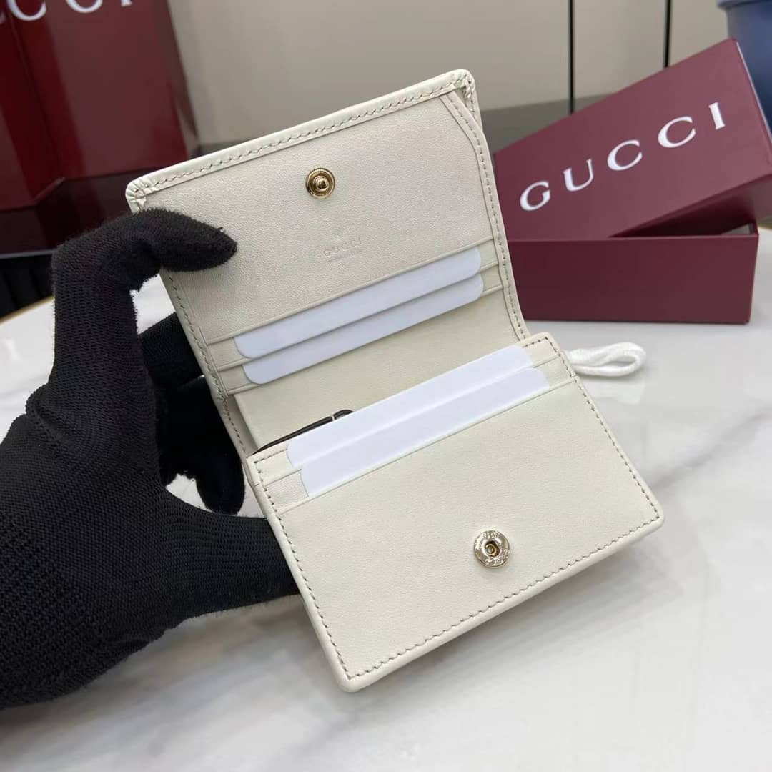 Gucci GG Emblem Small Beige White Wallet 820692_6_163966 Gucci GG Emblem Small Beige White Wallet 820692